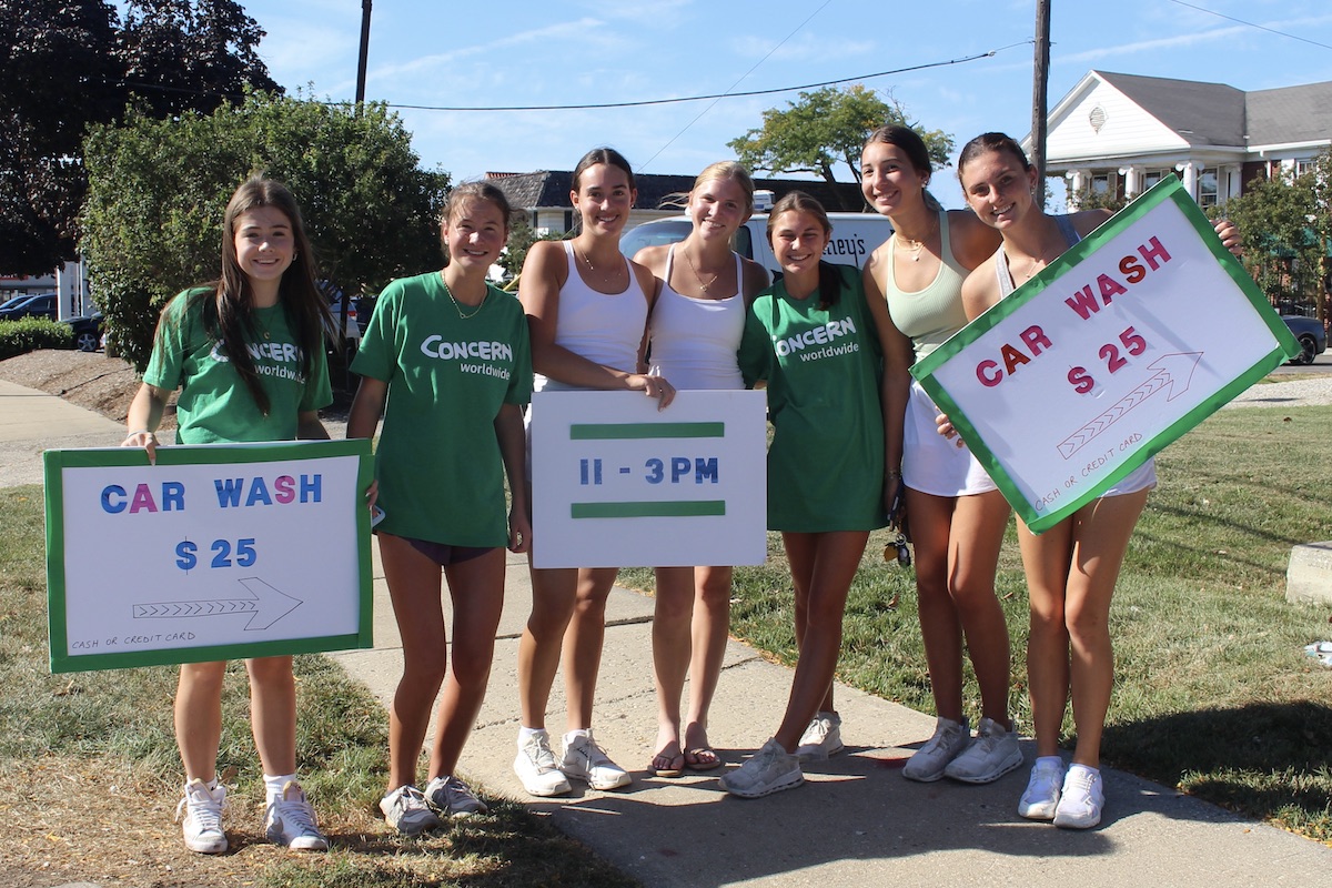 Concern 812 volunteers hold a car wash to raise funds for Concern Worldwide in Glenview, IL
