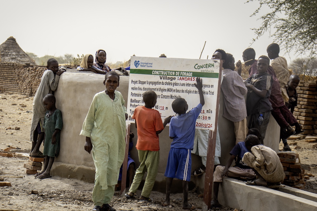 Children at the IRT water point in Andressa, Chad. (Photo: Saam Kouakaine/Concern Worldwide)