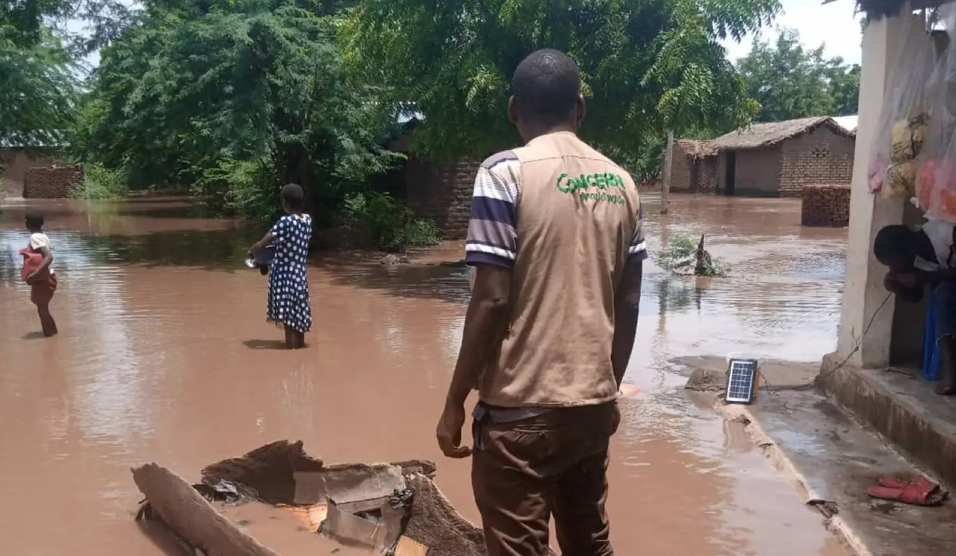 Concern Program Manager Tommy Chimpanzi, leading a team to assess the damage done by flood waters in Nsanje district of southern Malawi.
