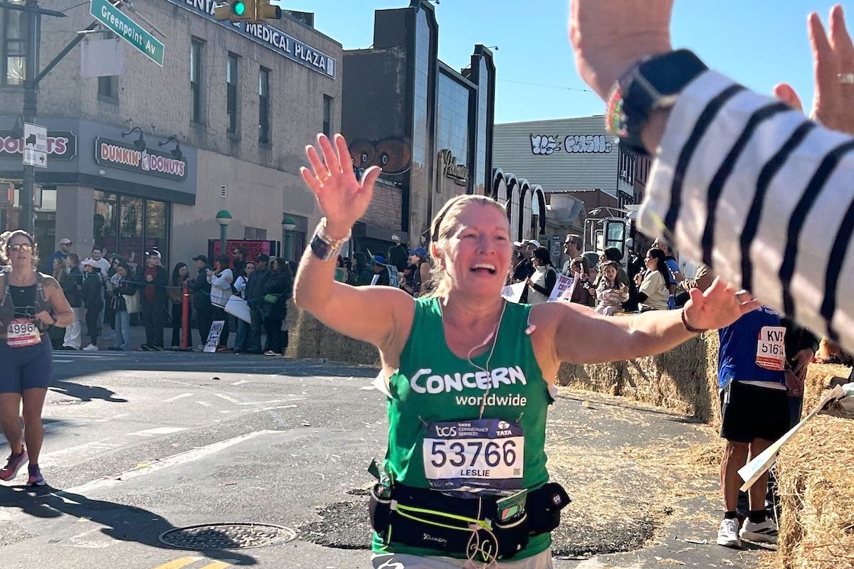 NYC Marathon runners running on behalf of Concern Worldwide.