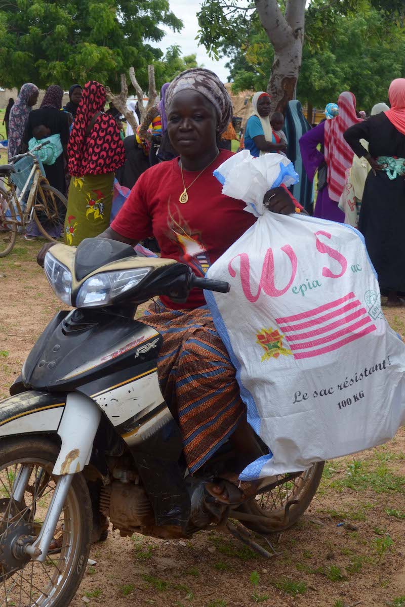 A Concern aid distribution in Burkina Faso