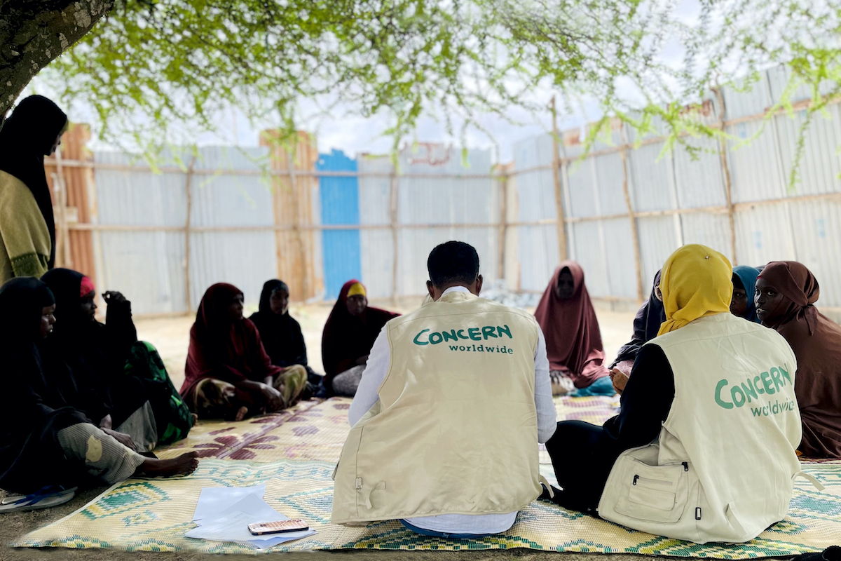 A Concern rapid assessment team meet in Daynile district, Somalia. (Photo: Fadumo Roble/Concern Worldwide)