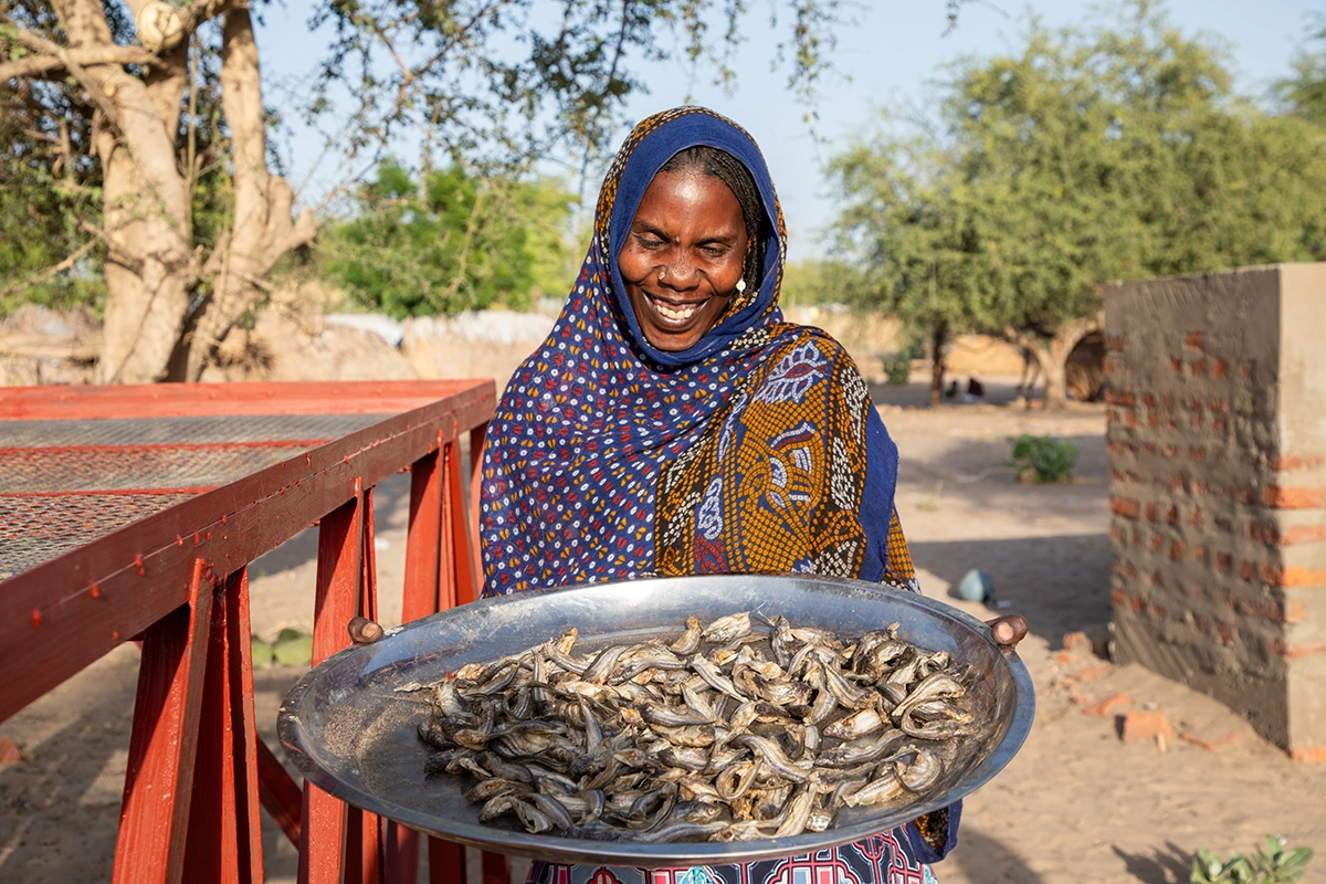 Hawa Abakebir (35). Hawa is the president of goumachirom 2 fishing group in Bassa Bol, Lac Province. (Photo: Eugene Ikua/Concern Worldwide)