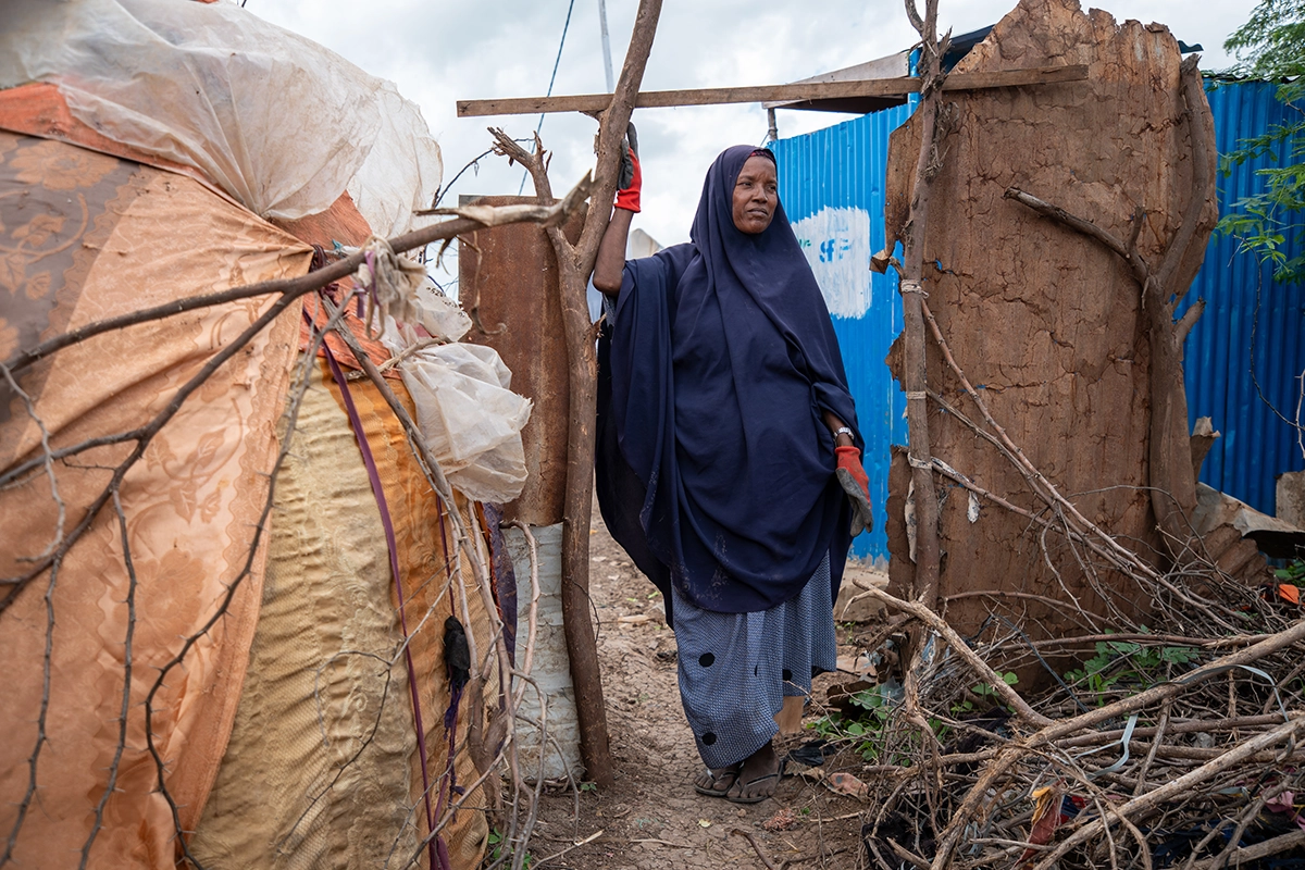 Malliya* lives in a refugee camp in Afgooye, Somalia. She and her husband moved to the camp due to the severe droughts in their previous area. (Photo: Mustafa Saeed/Concern Worldwide)