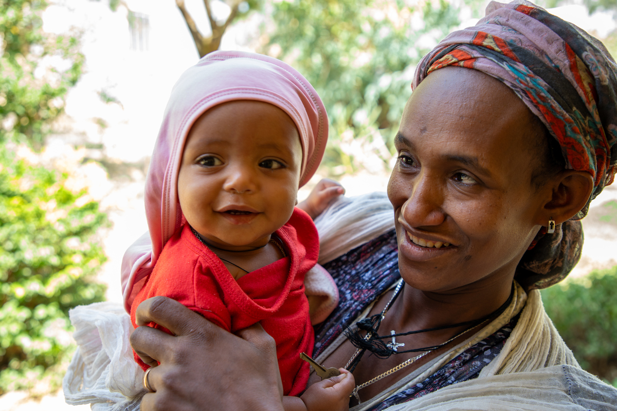 Meseret Sisay with her daughter, Birtukan Teklu. (Photo: Eugene Ikua/Concern Worldwide)