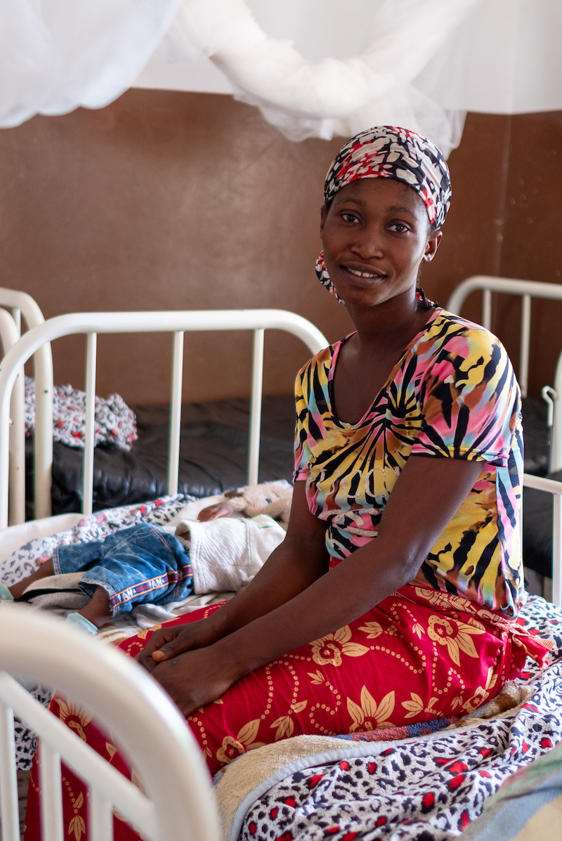 Salimatu Bangura and her son David, who's receiving treatment in an infant feeding unit at Kambia Hospital. Photo: Darren Vaughan/Concern Worldwide