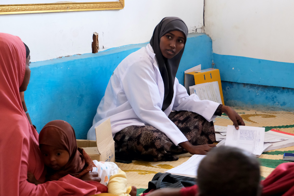 Healthcare worker Hamdi Ibrahim Omar at Siinka Dheer Health Facility. (Photo: Hugh Golden/Concern Worldwide)
