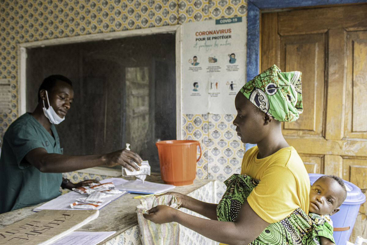 Marie* (28), mother of Celéstin* (10 months), visited the Buguri Health Centre to collect nutritional supplements for her daughter, who has been receiving treatment for acute malnutrition for the past two months, with support from the EAST program. (Photo: Concern Worldwide)