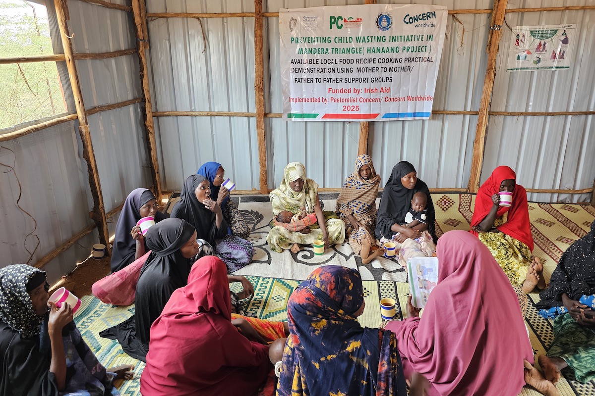 A Mother-to-Mother meeting led by members of Concern and Ethiopia's Pastoralist Concern.