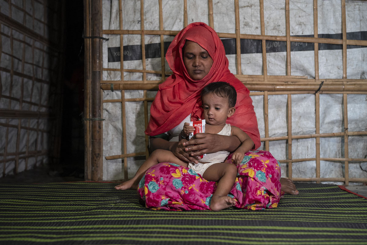 Rafika* feeds her child Laila* (10 months) RUTF, a therapeutic food that treats child malnutrition. (Photo: Saikat Mojumder/Concern Worldwide)