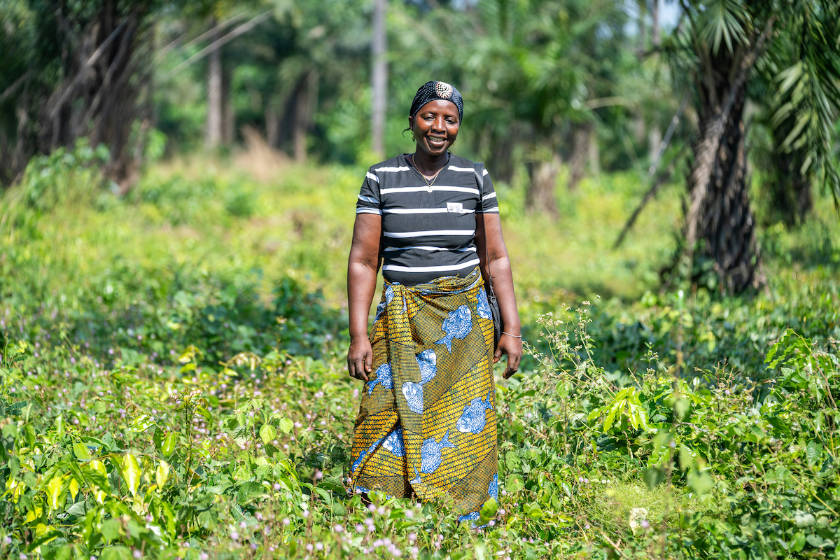 Rugiatu Kamara is a community member and farmer in Rogbesse, Sierra Leone. Since participating in Concern's Yoti Yoti program, she has seen improvements in the quantity and quality of her farm harvests. (Photo: Eugene Ikua/Concern Worldwide)